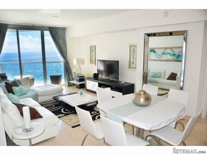 3 bedroom Flat For Sale: 16699 Collins.. - 2