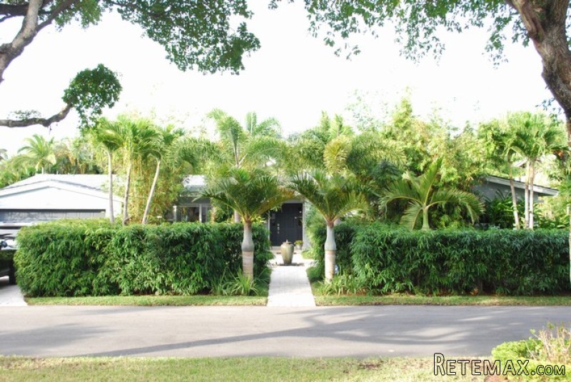4 bedroom House For Sale: 3581 N.. - 2