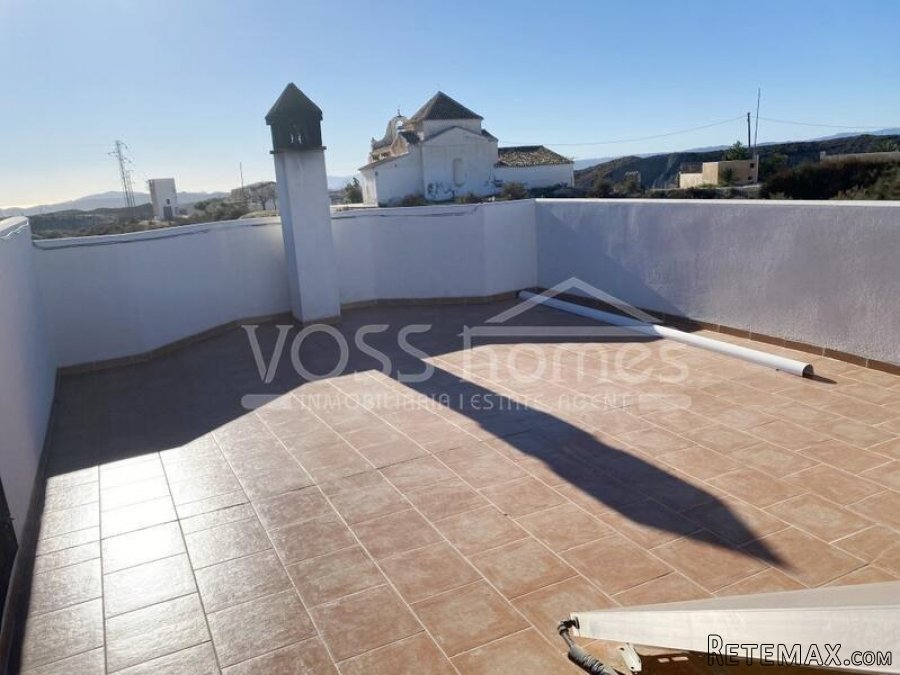 NEW & EXCLUSIVE LISTING TO VOSS HOMES - An immaculately.. - 15