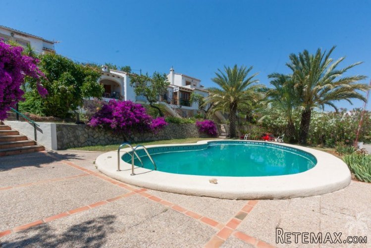 Beautiful Townhouse for sale on two levels overlooking the..