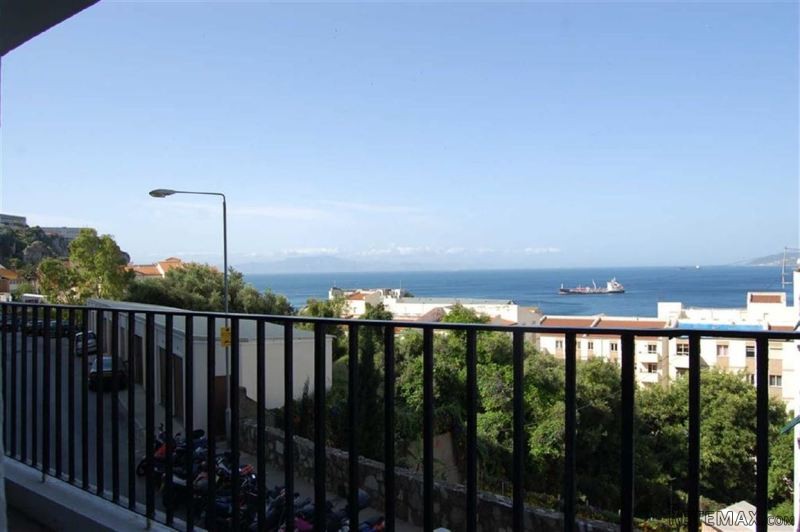 2 bed apartment in South District - 2