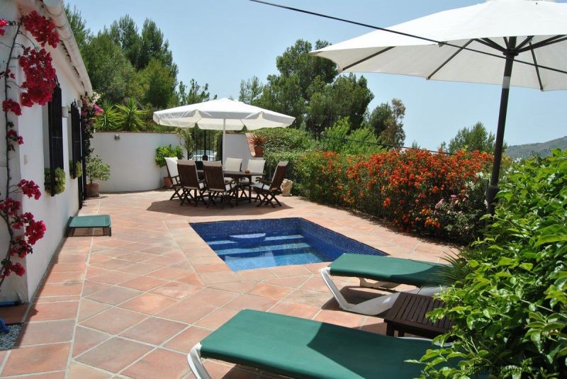 Villa for Sale in Competa, Competa..