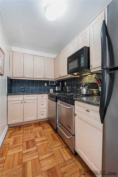1 Bedroom - Condo - New York State -.. - 2