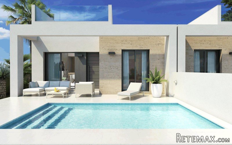 Beautiful new built bungalows located in Daya Nueva, 4 km.. - 2