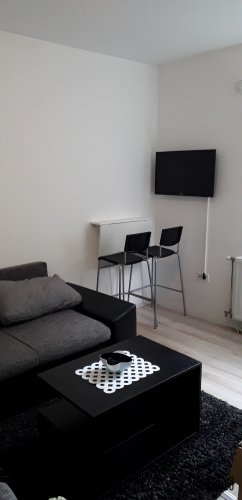 Na prodaju apartman na Kopaoniku-Brzece
