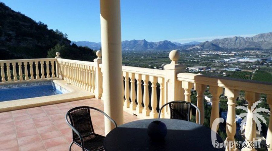 Beautiful Villa built 2006 in straight lines with.. - 3
