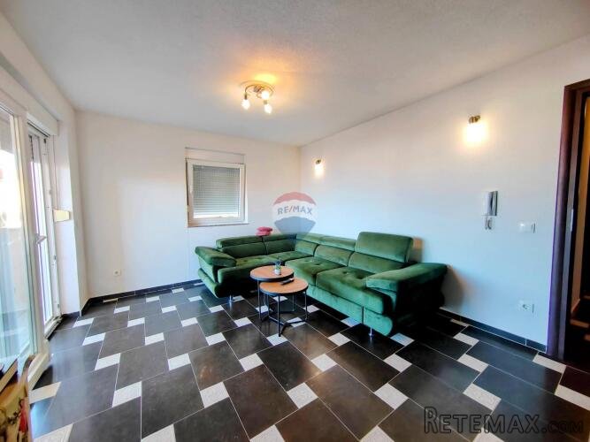 Otok Krk-Klimno villa sa 6 apartmana i bazenom - 3