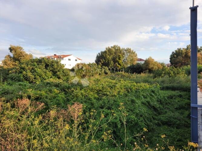 POLJOPRIVREDNO ZEMLJIŠTE - STOBREČ