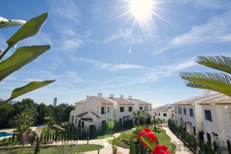 This apartment, located in the exclusive urbanization..