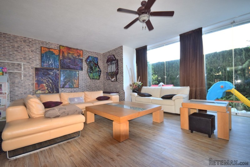 A Superb Ground Floor Apartment - 2