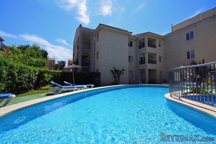 Ideal for holiday rentals. 1st floor apartment in Pinared...