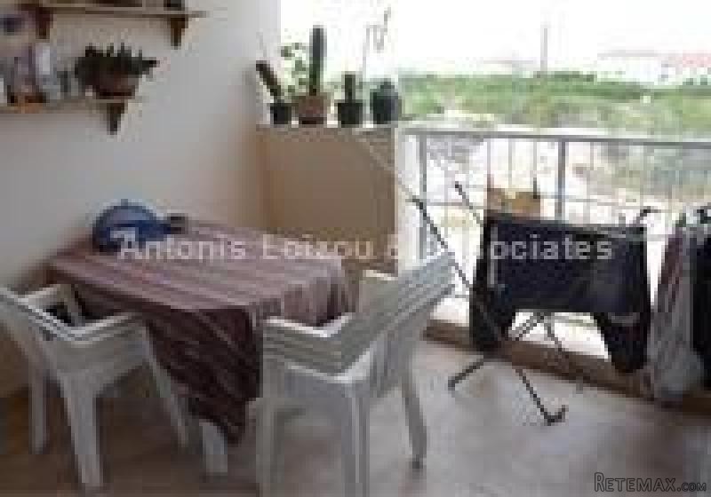 2 Bedroom Apartment & 75m2 Shop in..