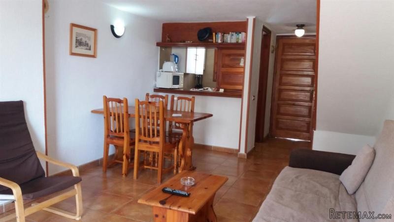 Apartment For Sale in Playa De Las..