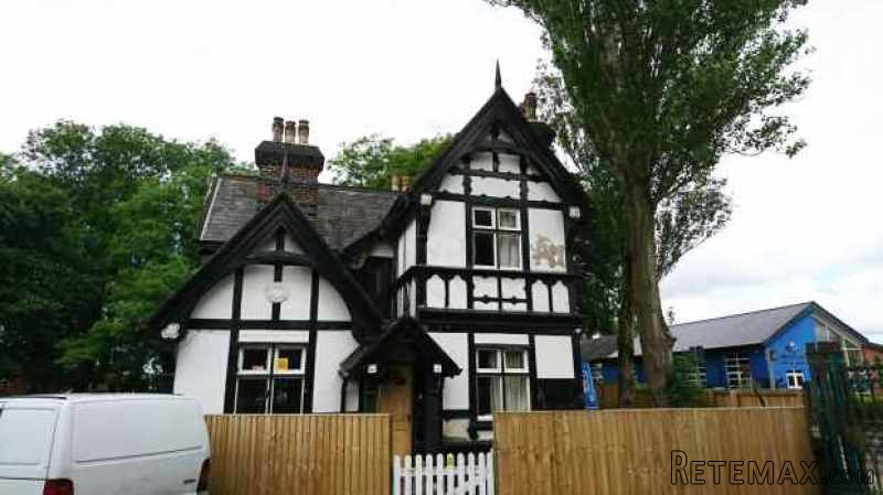 3 bedroom, Detached House house for sale