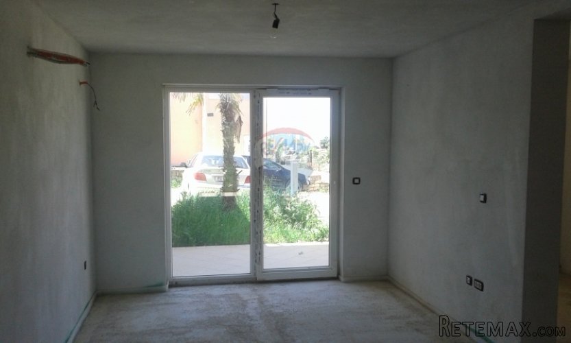 Novigrad nova kuća blizini Novigrada - KLJUČ U RUKE - 4