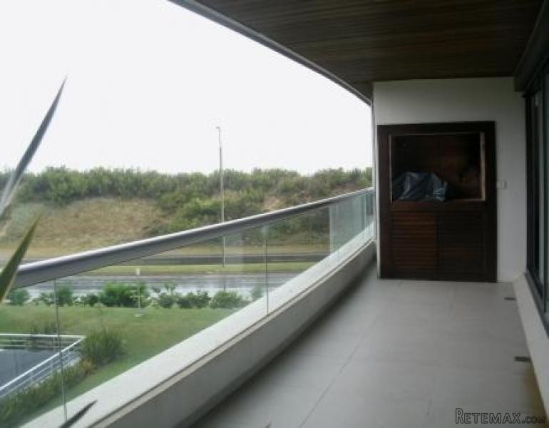 3 Bedroom Apartment - For Sale - Brava