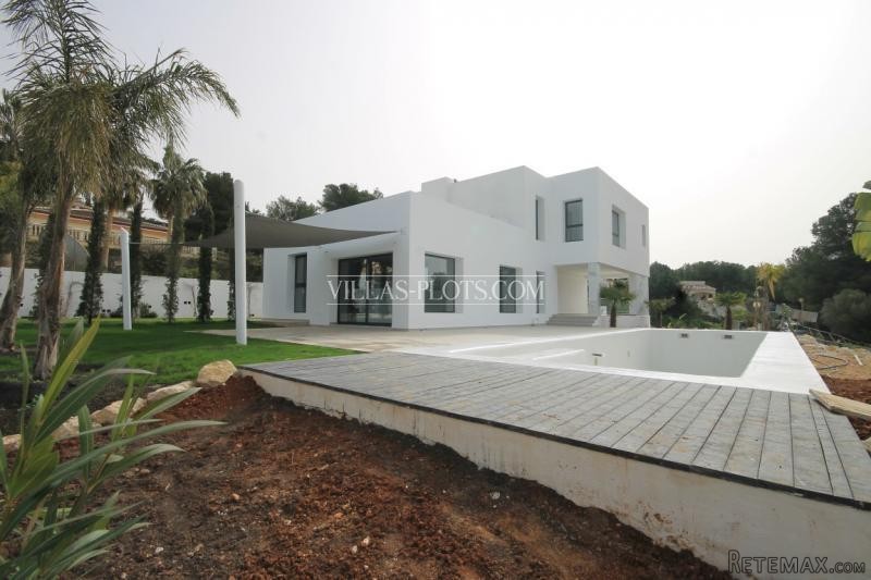 3 Bedroom Villa In Javea