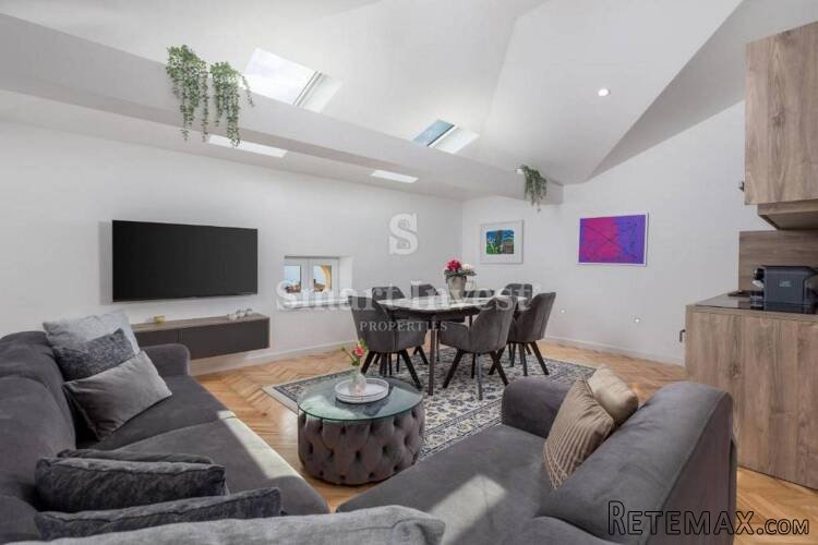 OPATIJA - CENTAR, stan od 74.22 m2, 2S+DB, prvi red do.. - 2