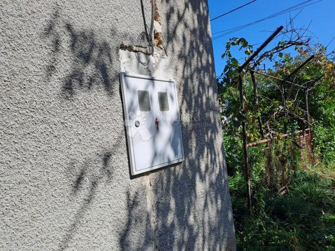 Sisak - uredna dokumentacija, za adaptaciju, odlična lokacij - 2