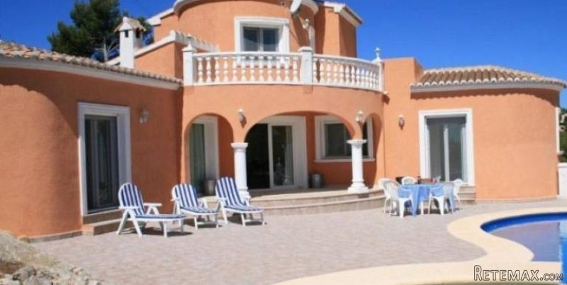 3 Bedroom 3 Bathroom Villa in Javea.
