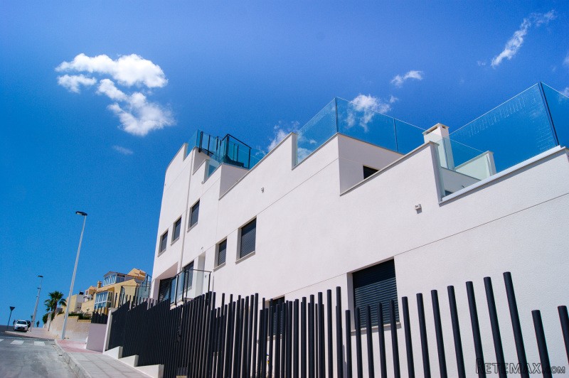 - Apartment - Spain - For Sale - 2