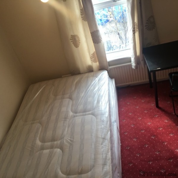 Excellent Location - Close To The..