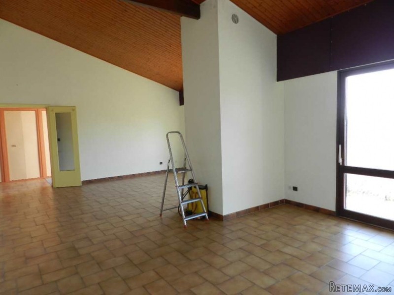 Nice Detached Rural House - 2