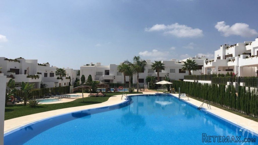 New project with beautiful apartments (ground floor and.. - 2