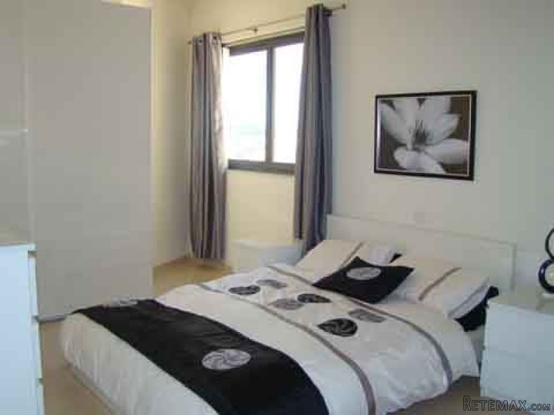 Flat, Luxurious Finish