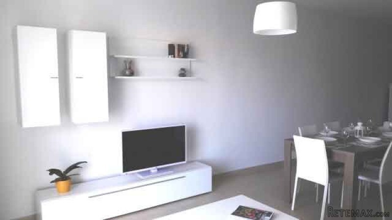 Flat, Luxurious Finish - 2