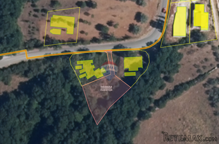 Istra, Pavičini-građevinsko zemljište 687m2