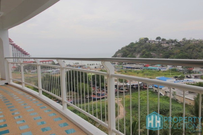 2 Bed With Sea/mountain View At..