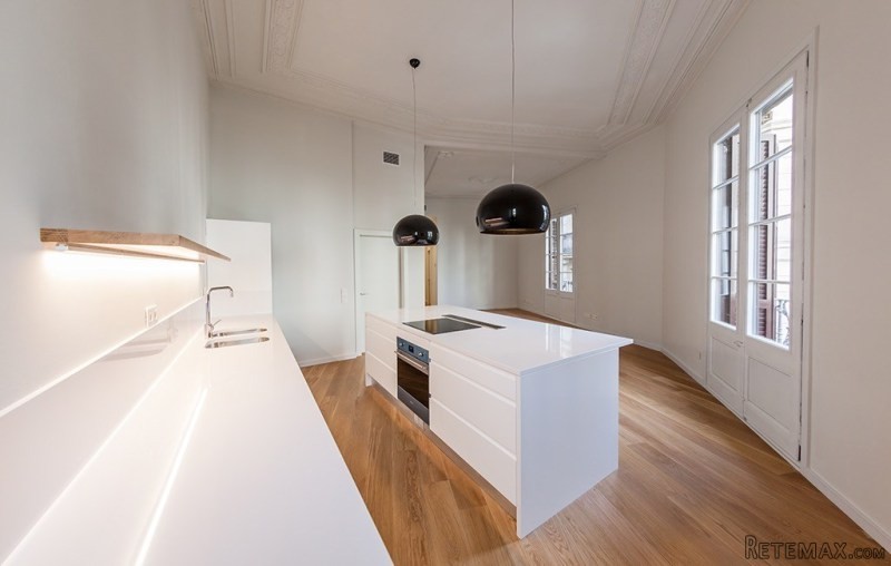Plaza Cataluna luxurious apartment for..