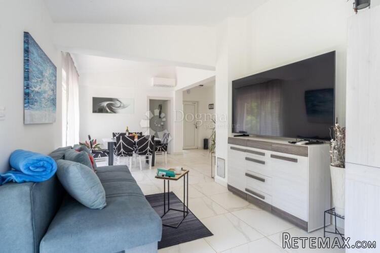 Prizemnica s jacuzzijem u Istri - 110 m², mirna lokacija Bar