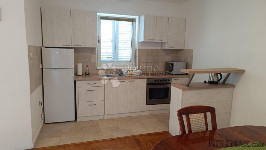 Malinska, 61 m2 2s+db, balkon, parking - 3