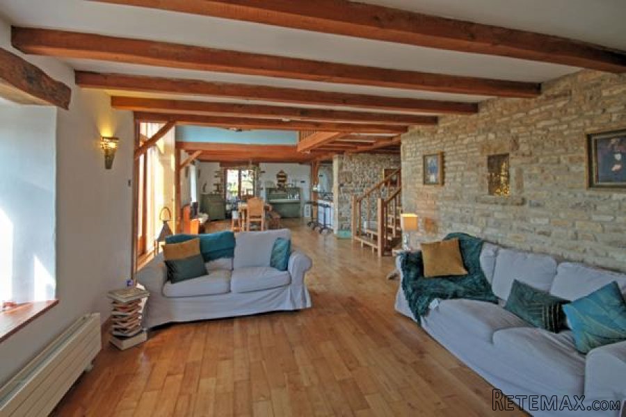 Plibou (79) - EXCLUSIVE - Superb barn conversion, open plan.. - 6