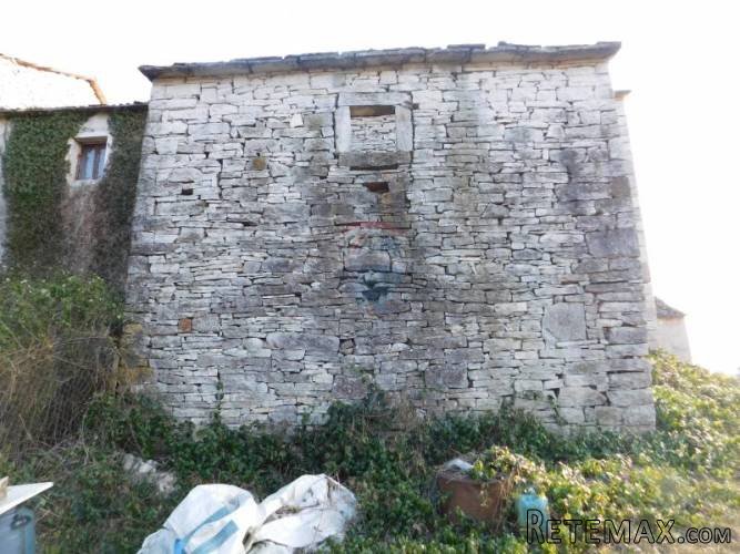 Buje, Momjan, okolica-Kuća za adaptaciju. - 3