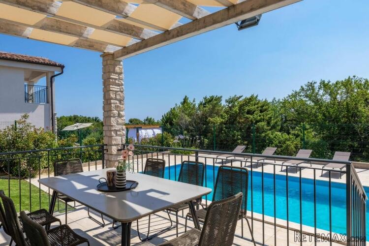 Mediteranska kuća na mirnoj lokaciji s pogledom na more - 2