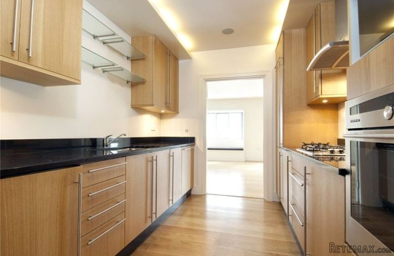 Curzon Square, Mayfair, W1J - 2