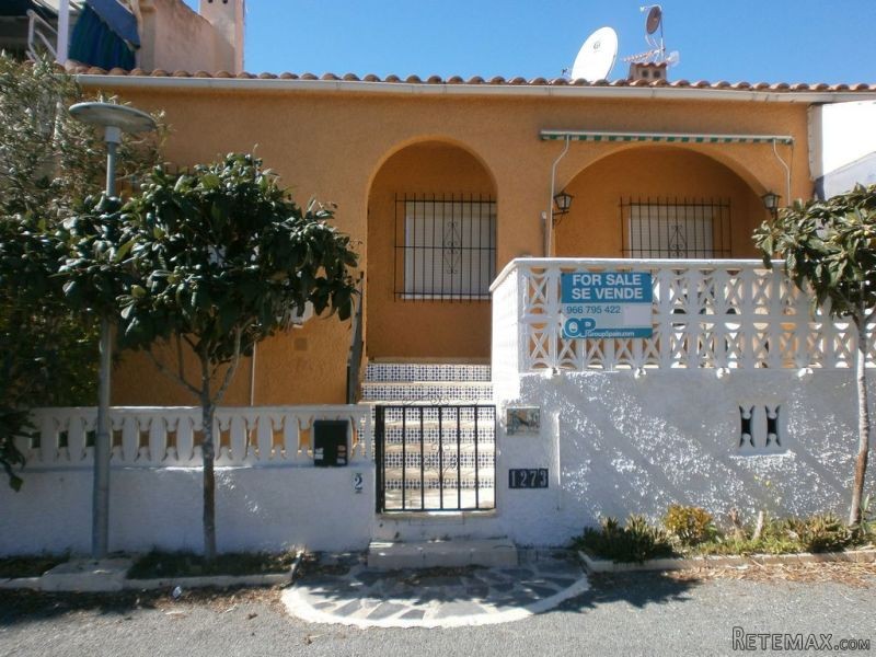2 Bedrooms - Property - Alicante - For..