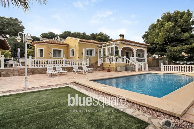 Detached 3 bed bungalow in Javea