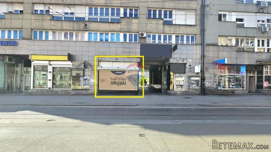 Zagreb, Vlaška - lokal s parkingom