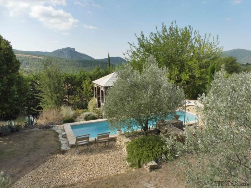 2 Stone Houses For Sale With.. - 2