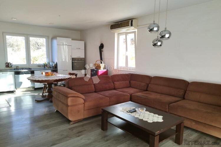 ROVINJ PRILIKA! - kuća za odmor ili dva stana - 2