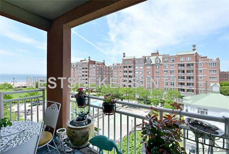 2 Bedrooms - Condo - New York State -..