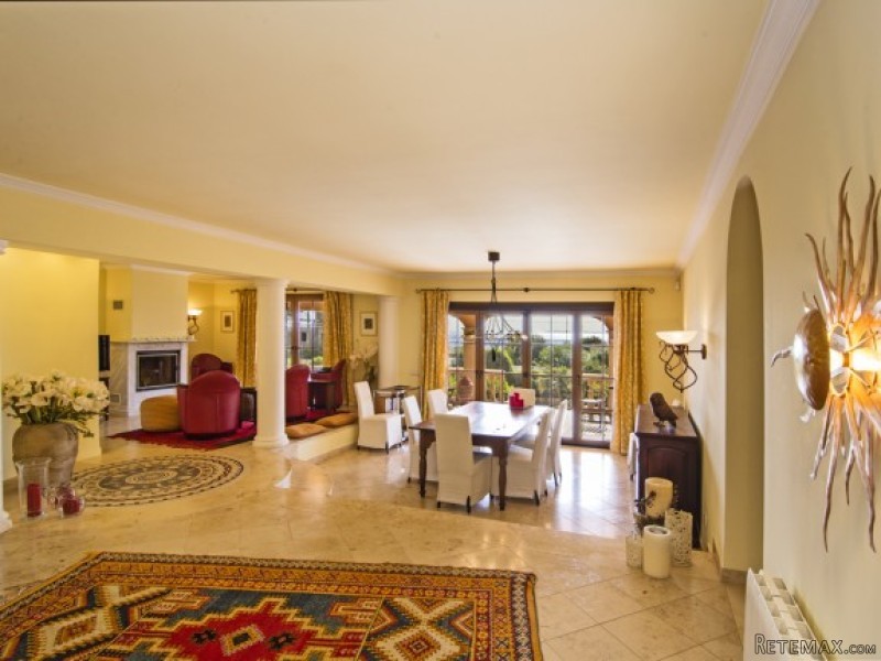 Family Villa With Stunning Sea Views - 2