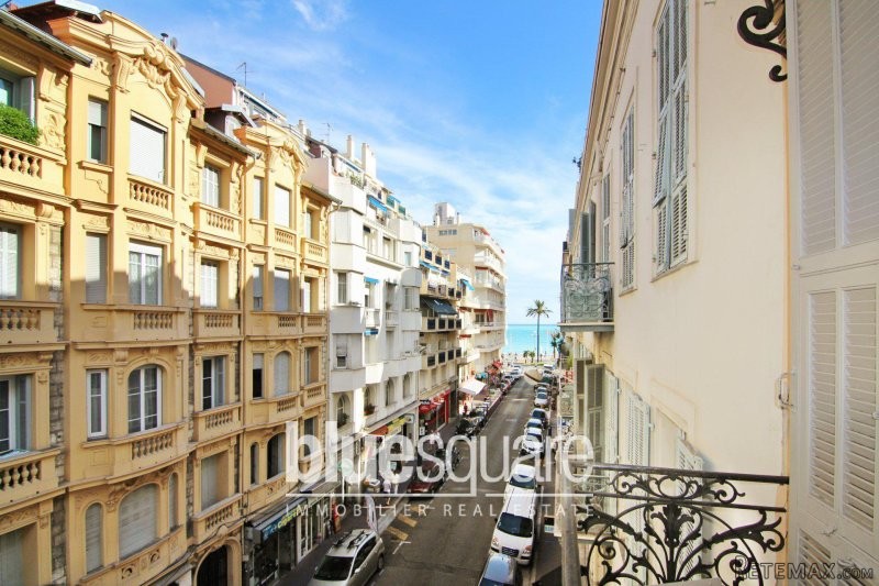 2 bedroom apartment in Nice Carre d'Or