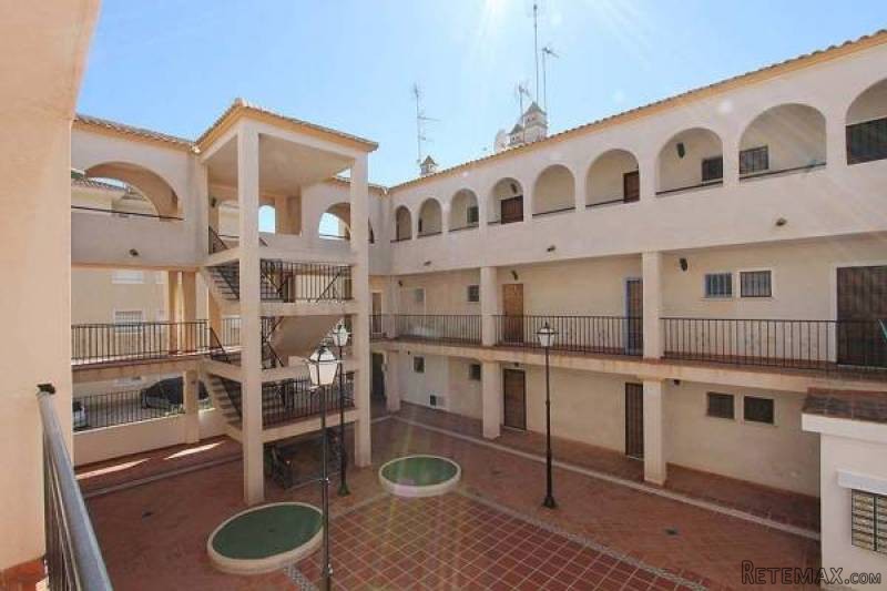 1 Bedroom 1 Bathroom Apartment In..