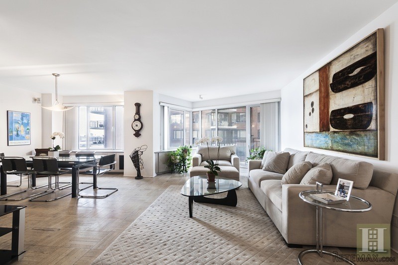 1 bedroom Apartment For Sale: 60 SUTTON..