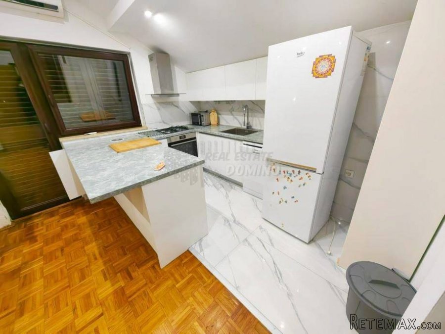 Apartman s prekrasnim pogledom! Malinska - 2